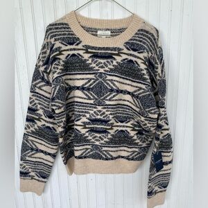Lucky Brand NWT Sweater Aztec Print Very soft medium